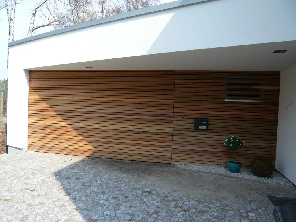 01 Kipptor fasadenbündig