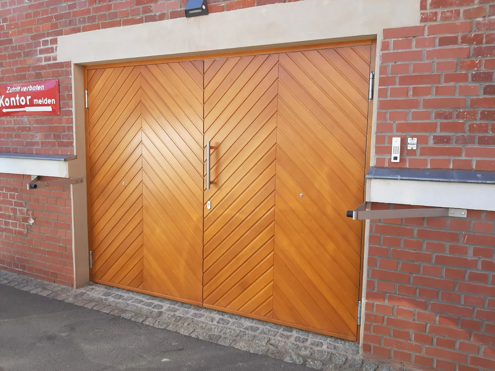 Flügeltor Hemlock Doppelfischgrat (2)