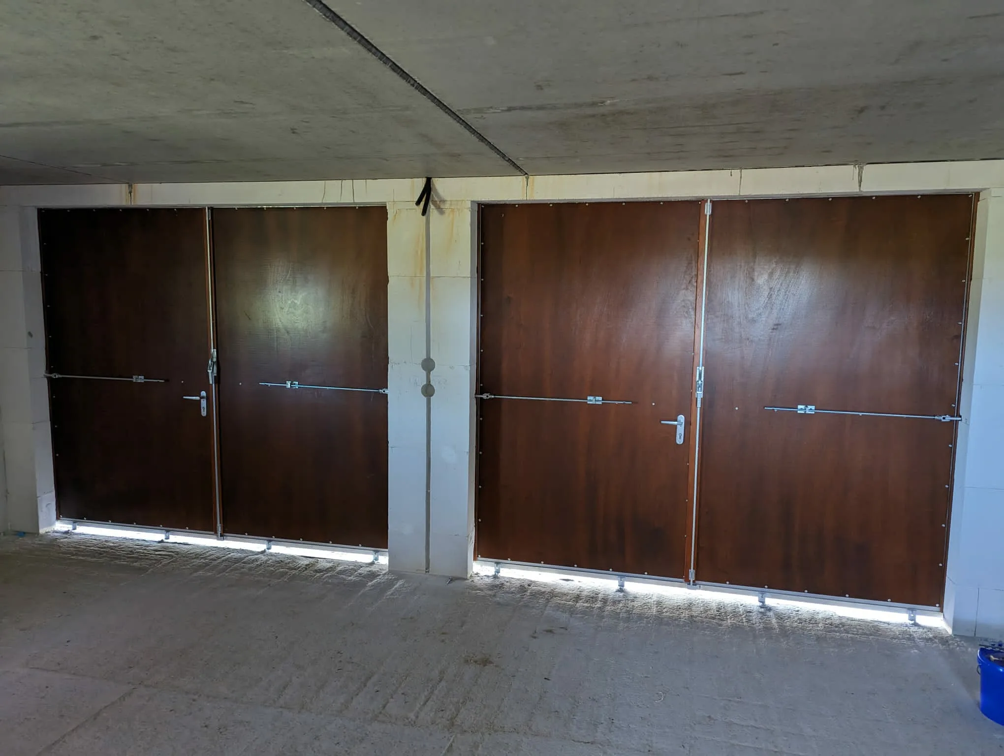 Flügeltor ISO von innen