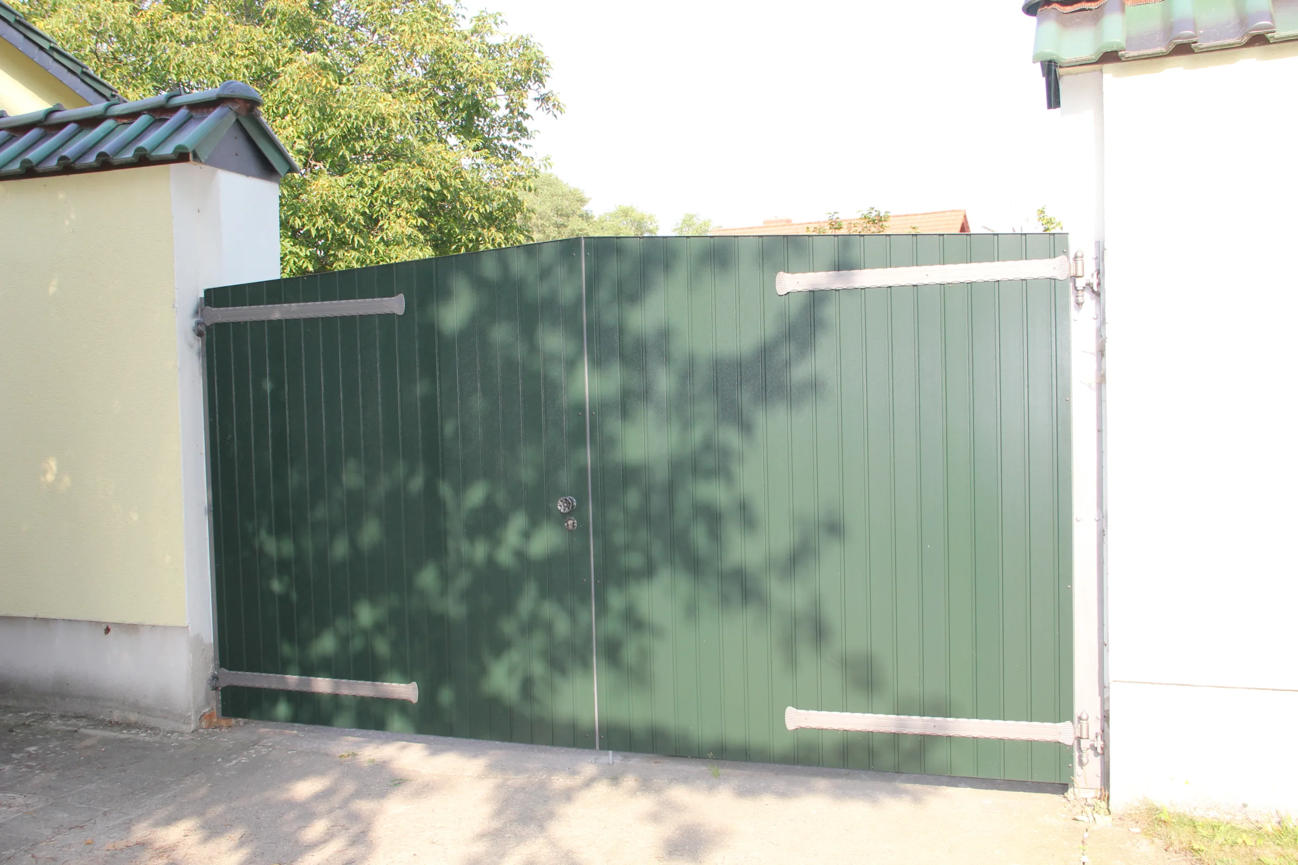 Hofdrehtor Kömapan Moosgrün