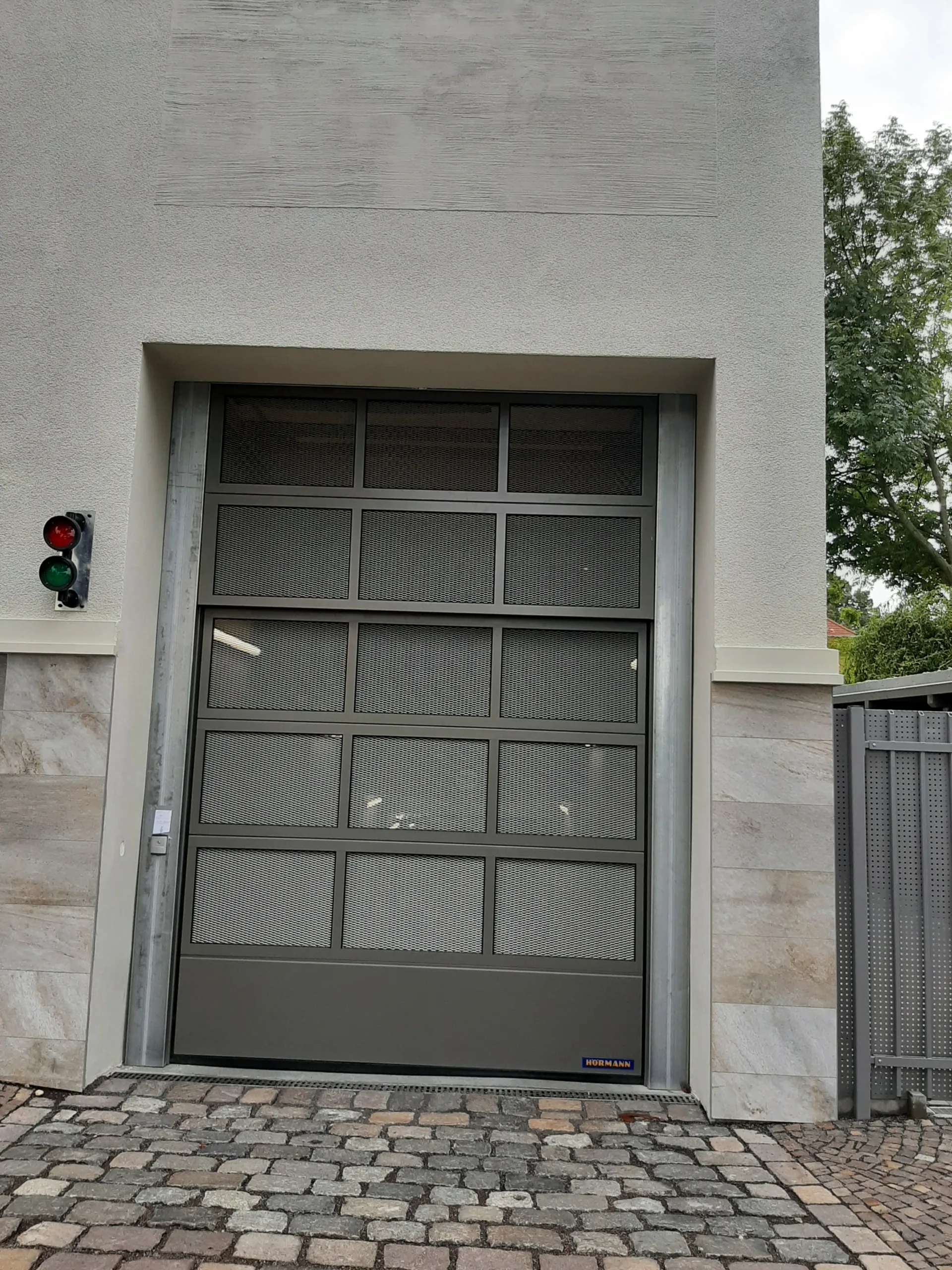 SPU F42 mit Streckgitter