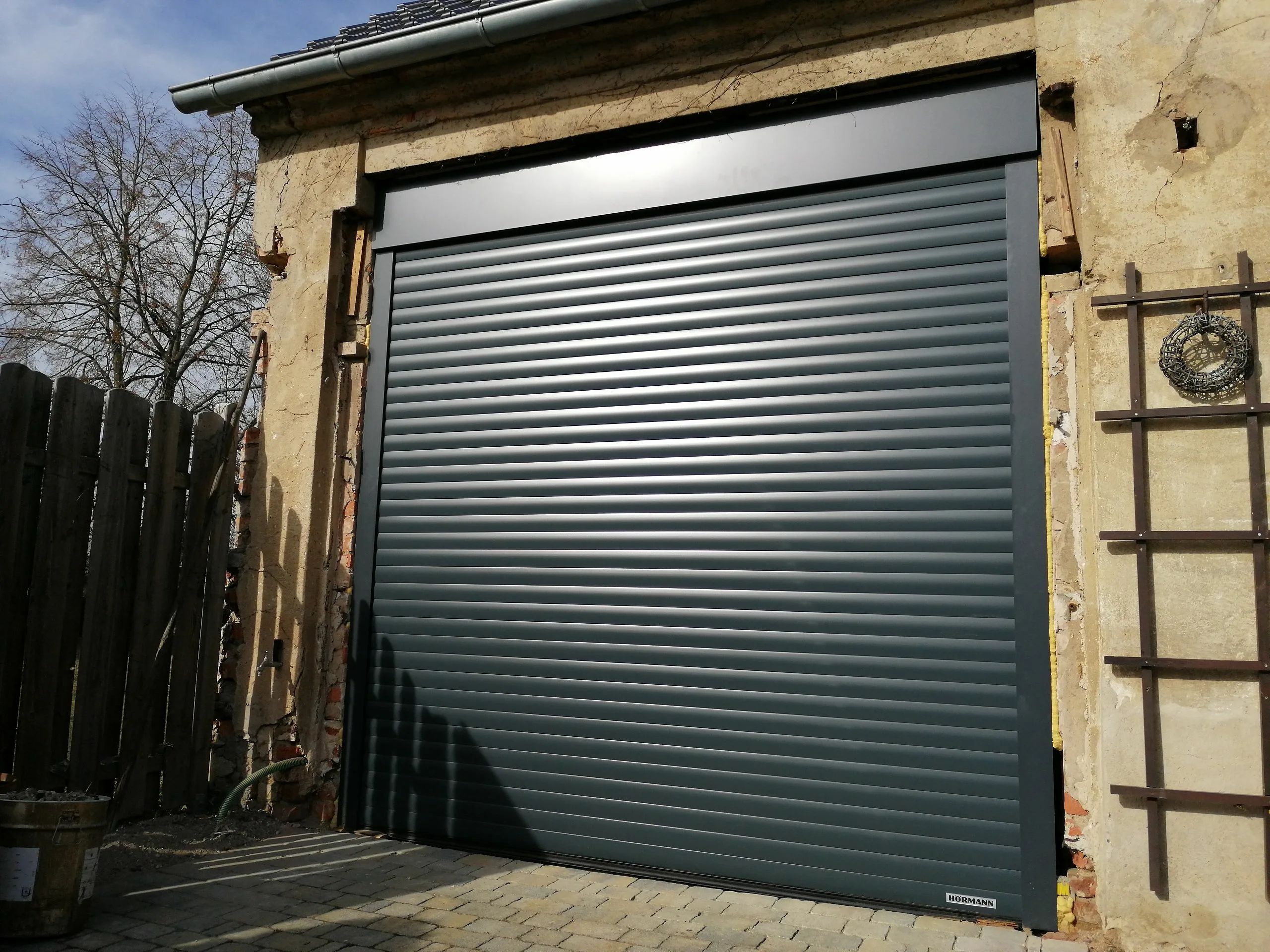 Sg4C8Dew Jarick Garage