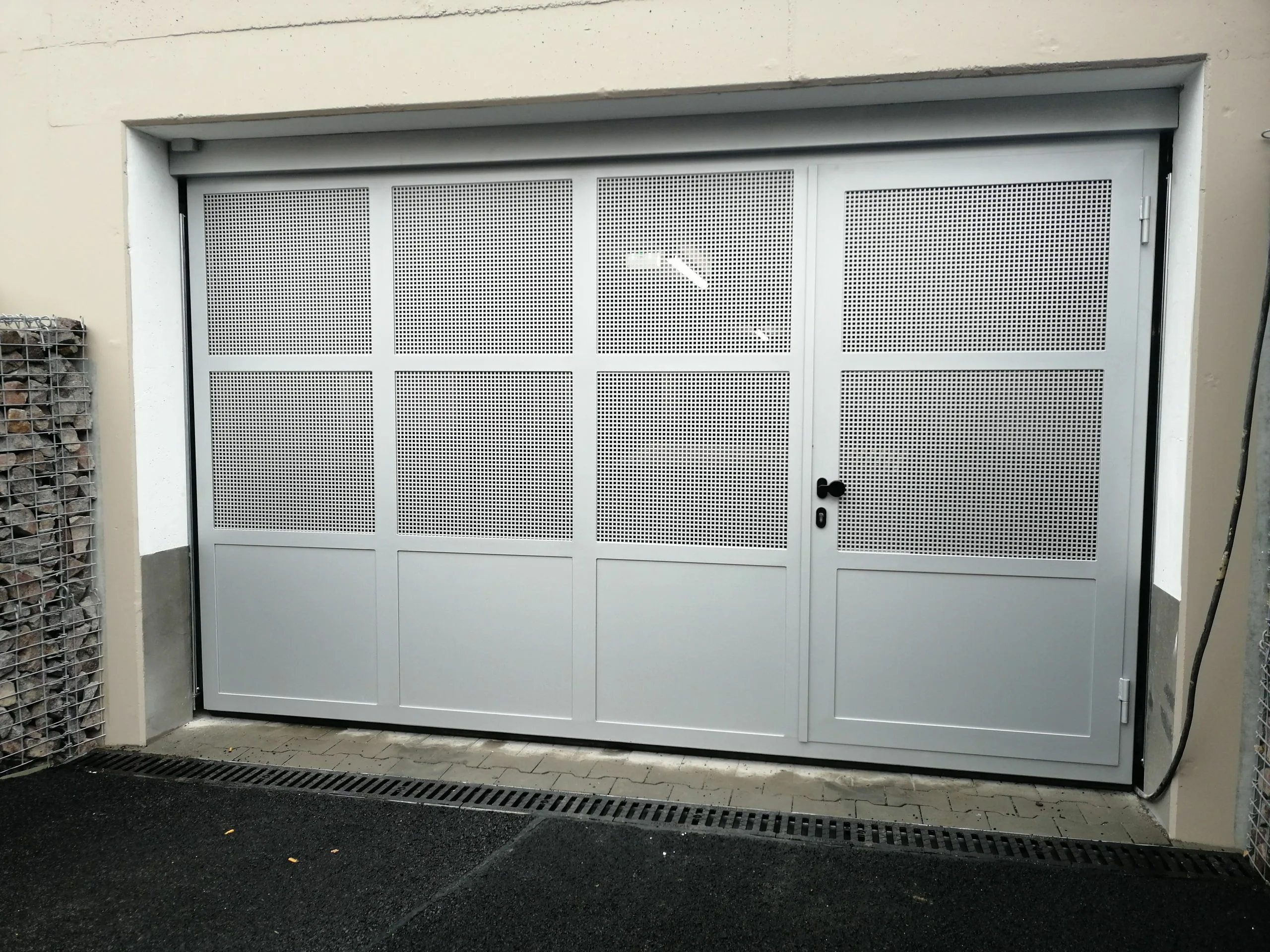 TT 100 mit Blech und Streckgitter