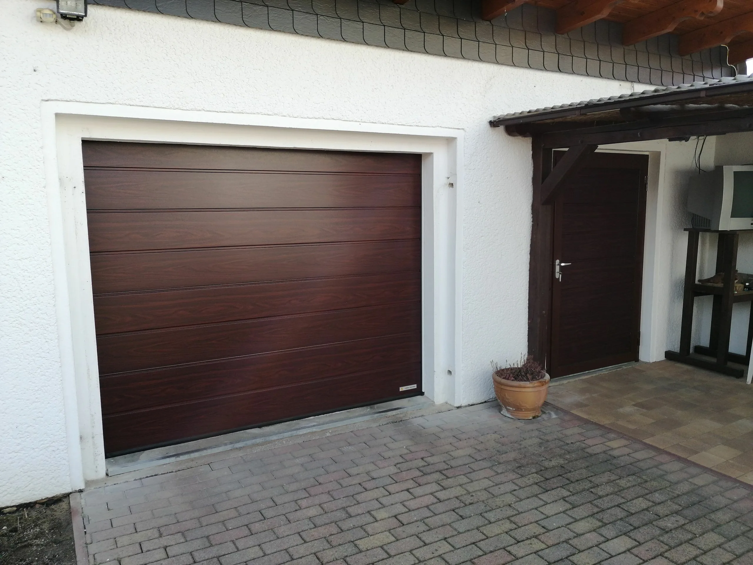 XHAK2fzQ Naumburger Tür Sect