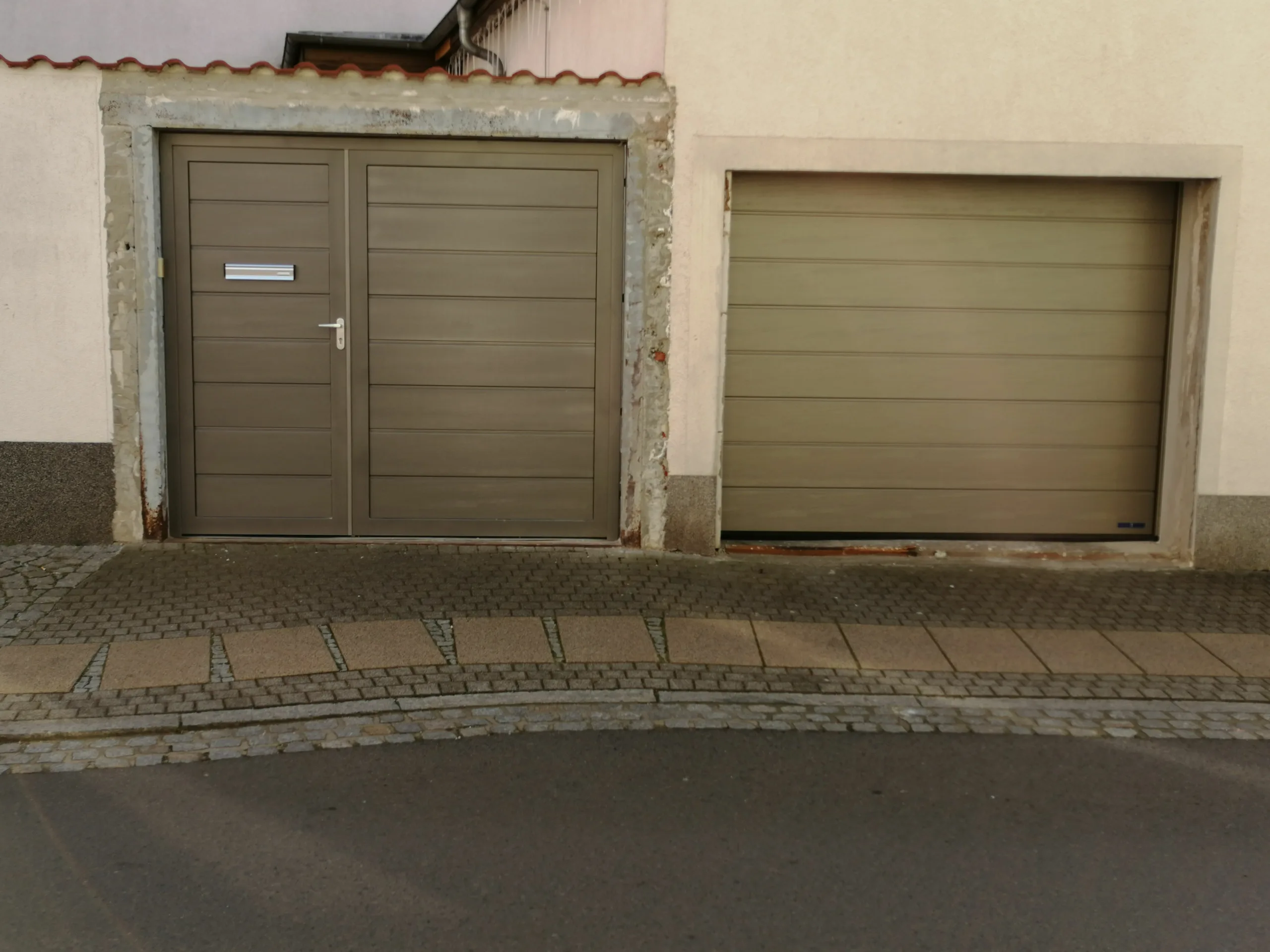 l9kUGp1Q Hesse Hof+ Garage